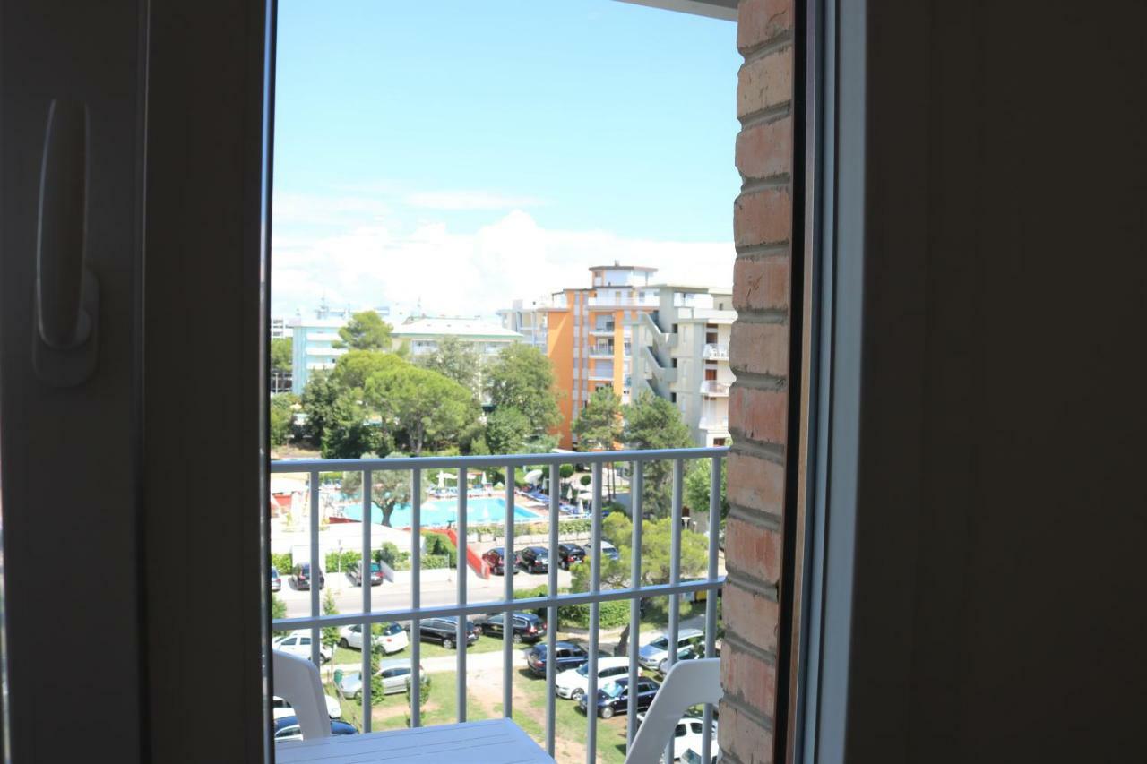 Ca' Laurana Apartamento Bibione Exterior foto