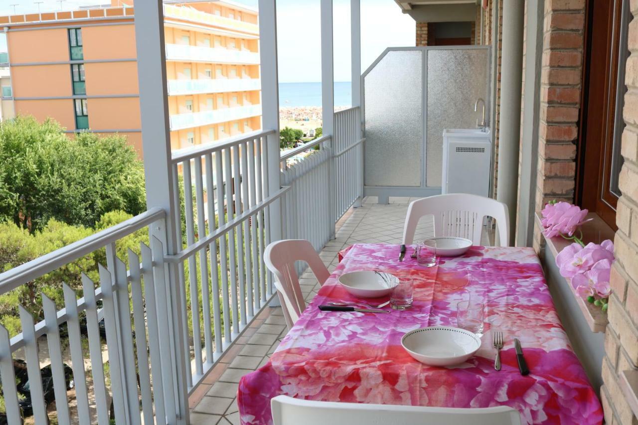 Ca' Laurana Apartamento Bibione Exterior foto